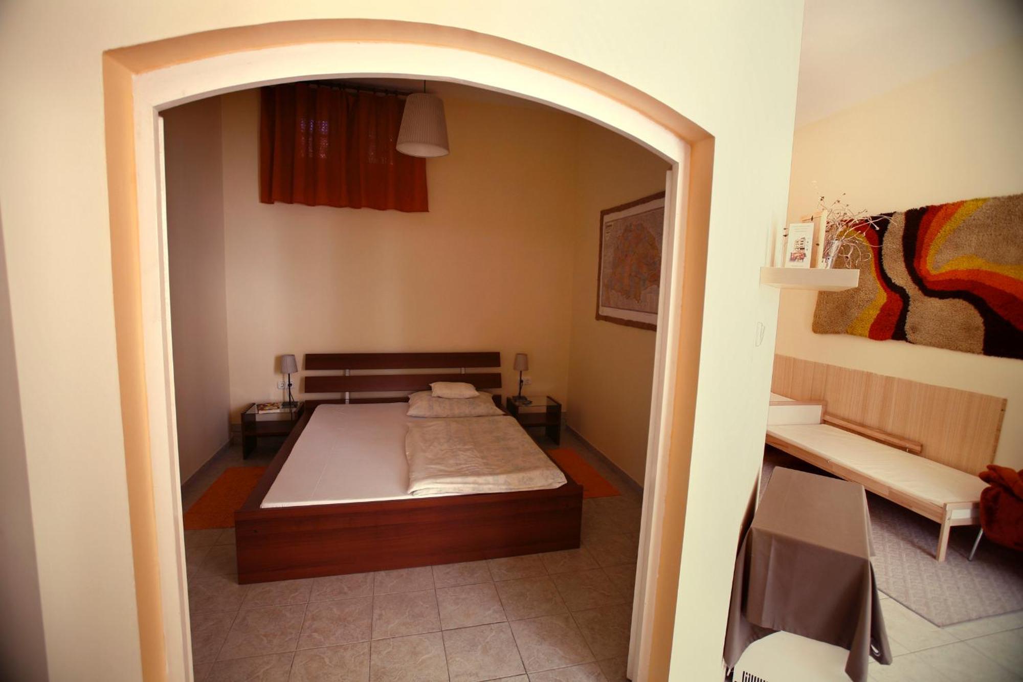 Hotel Keszi Panzio à Budakeszi Extérieur photo