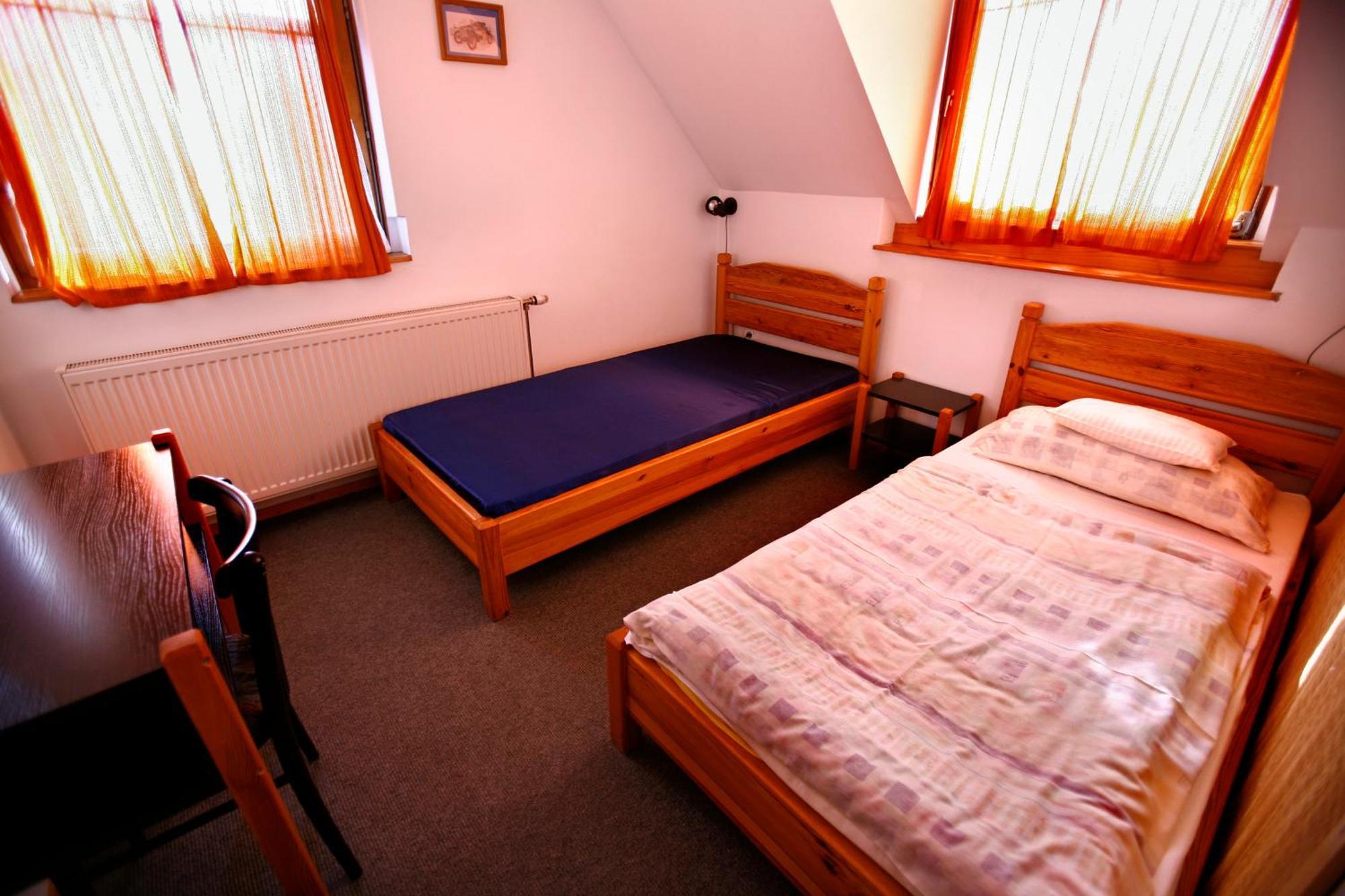 Hotel Keszi Panzio à Budakeszi Extérieur photo