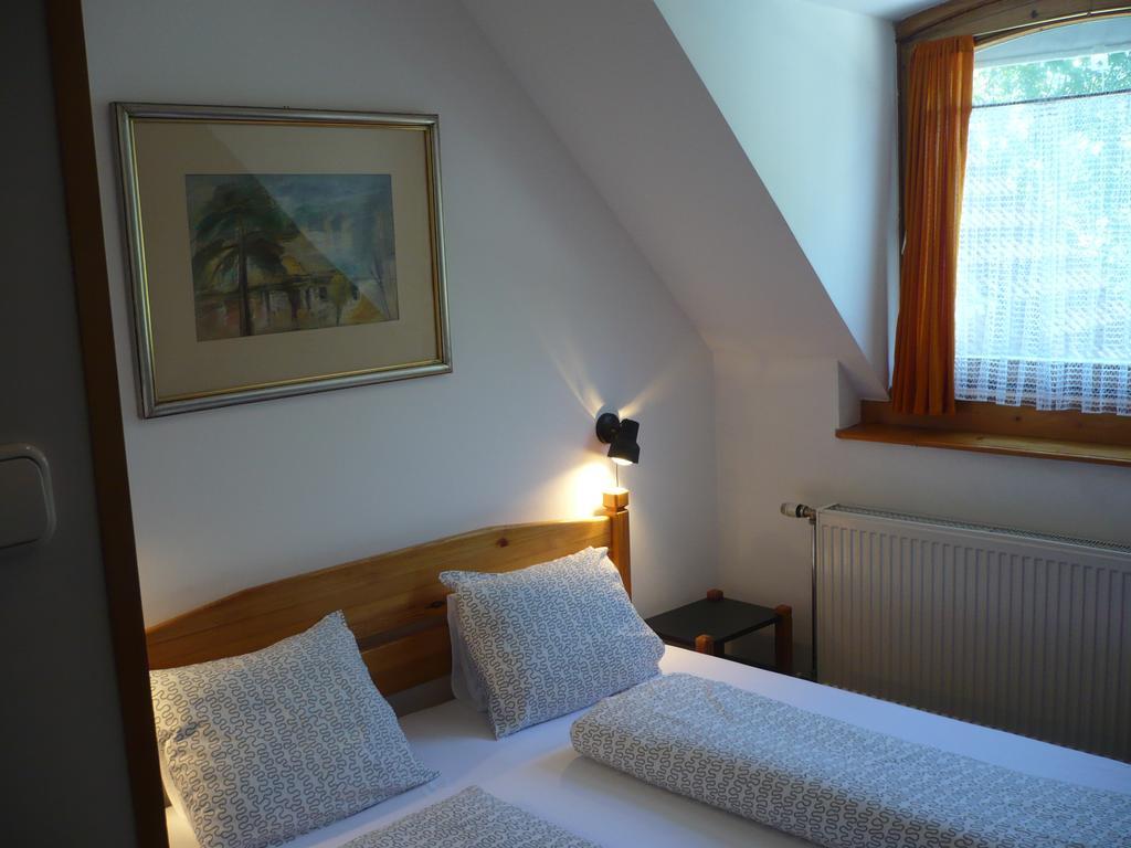 Hotel Keszi Panzio à Budakeszi Extérieur photo